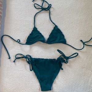 Lovewave Petal Top and Bottom - Size M